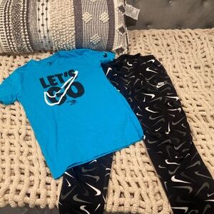 Boys Nike jogger set